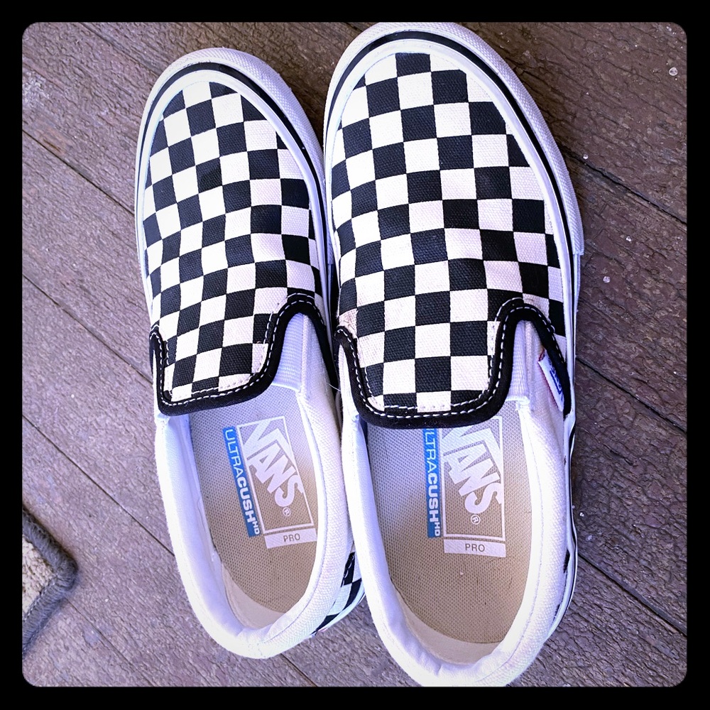 Boys/Mens Size 4 Vans UltraCush Slip On